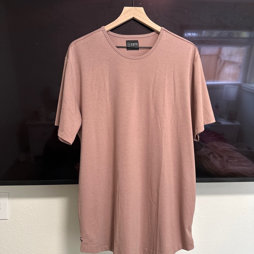 Cuts crew curve hem XL